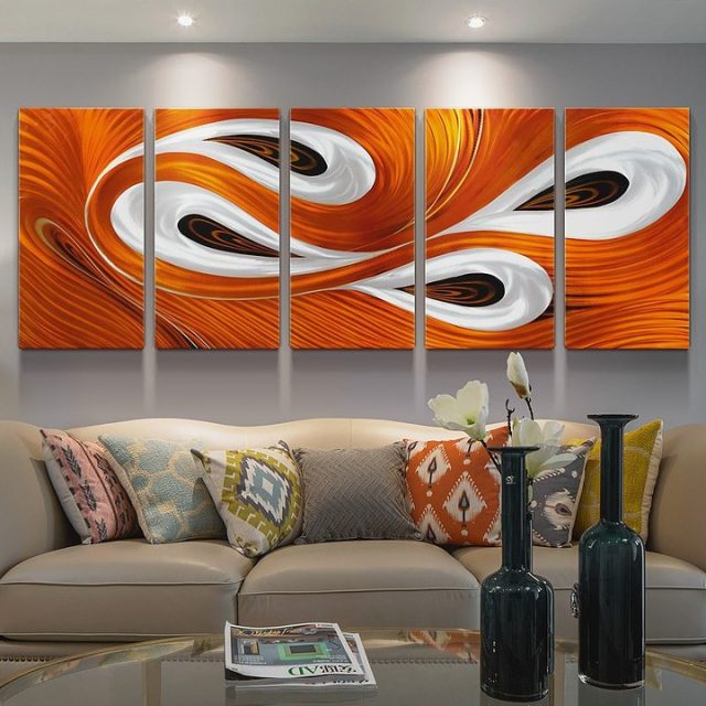 Add contrast and depth to your interiors with our designer wall murals. 😍#wallmurals #muralart #staab #staabdecor #interiordesign #design #art #murals