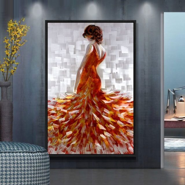 Bedrooms, studios and dining rooms are all perfect places to express yourself with our unique wall murals that convert plain walls into something exclusive. Let us design and paint a chic, modern wall mural that will serve as the centerpiece of your home décor.#wallmurals #muralart #stainlesssteel #staabdecor #modern #murals